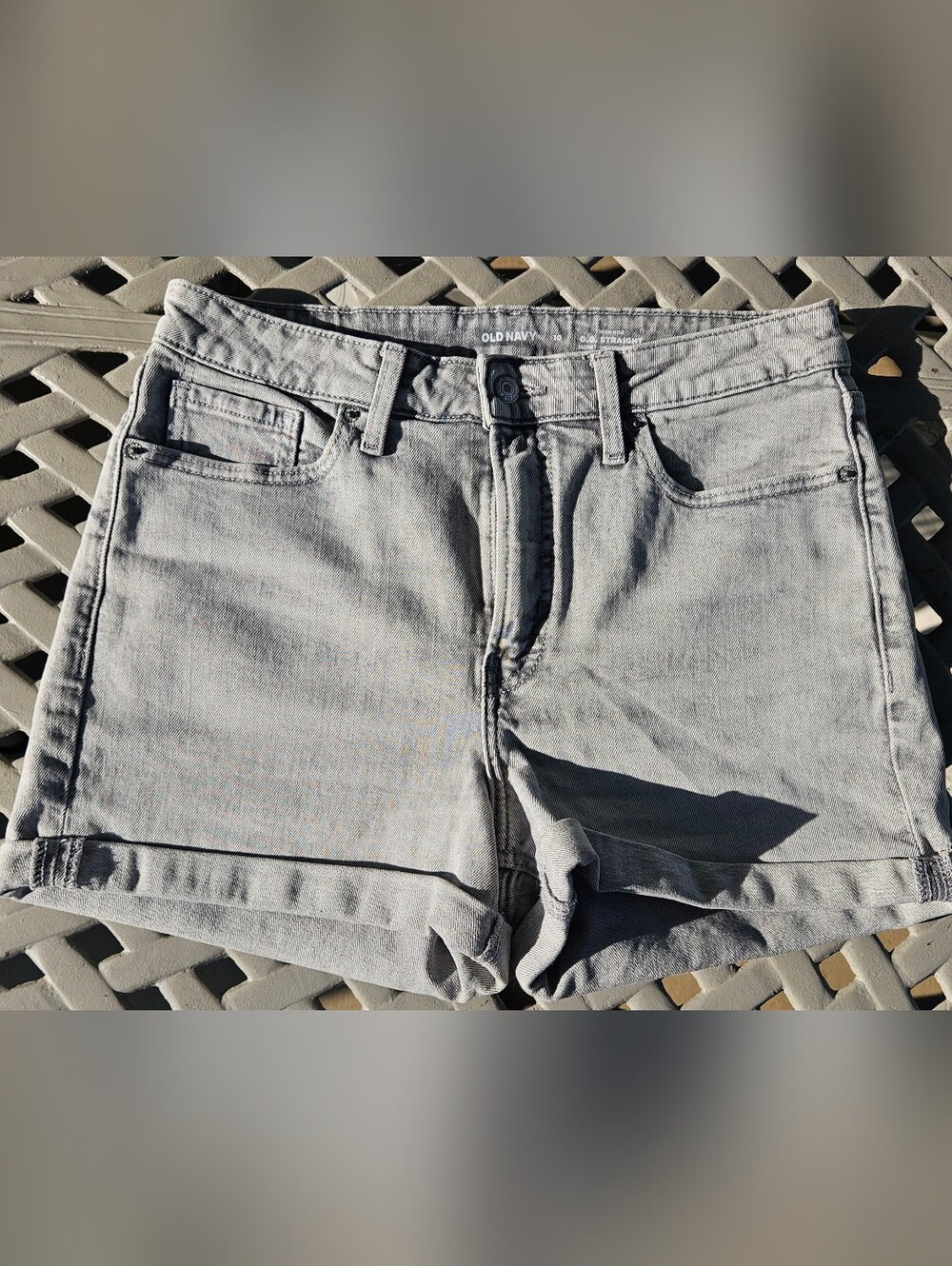 Old Navy Light Gray Rolled-Hem Denim Shorts